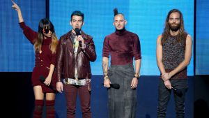 Dnce